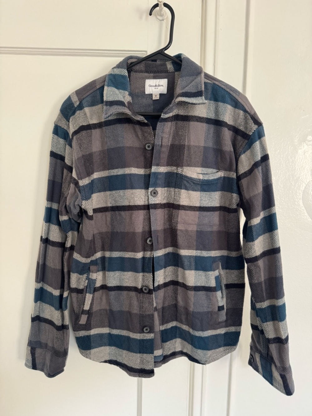 Goodfellow & Co Navy, Blue, and Gray Plaid Button Up Shirt